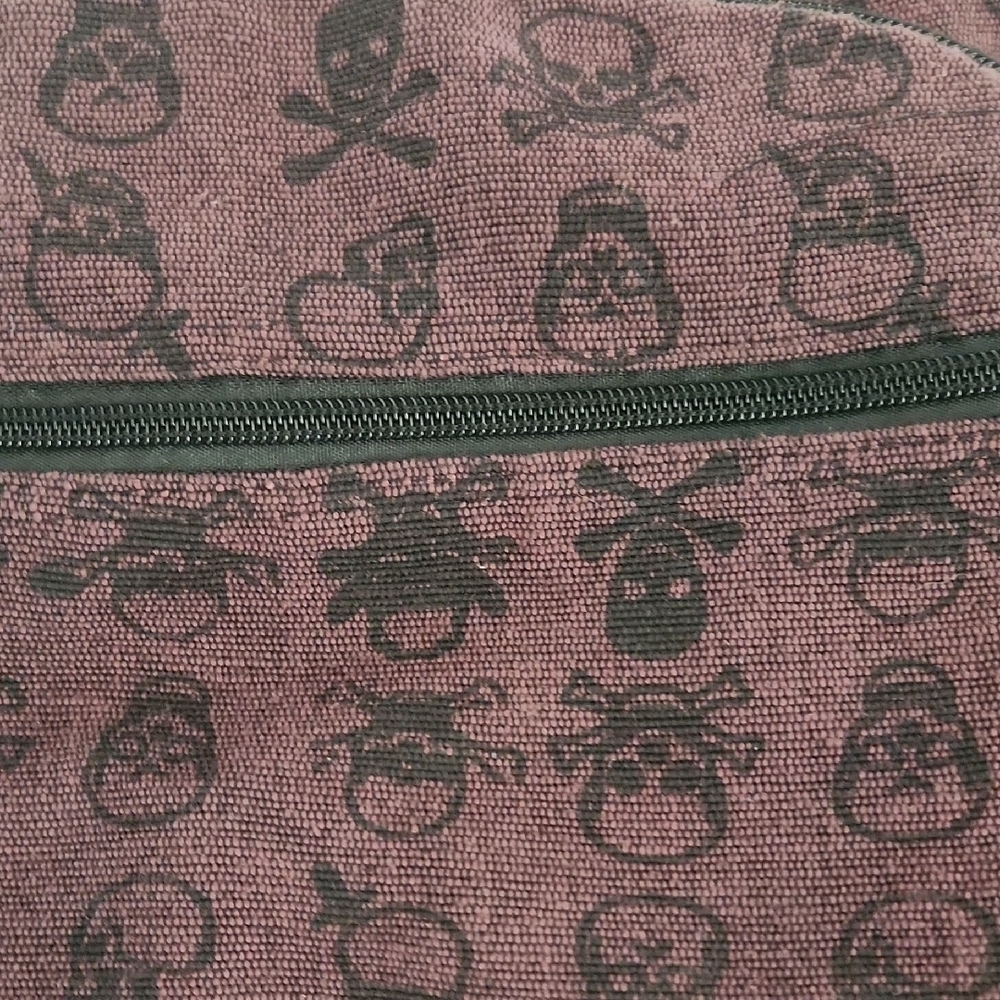 Skull Purple Backpack - Picture 2 of 7